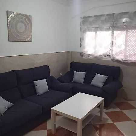 Acogedor Apartamento ¡A 10 Minutos Del Centro De Malaga! Apartment Luaran gambar