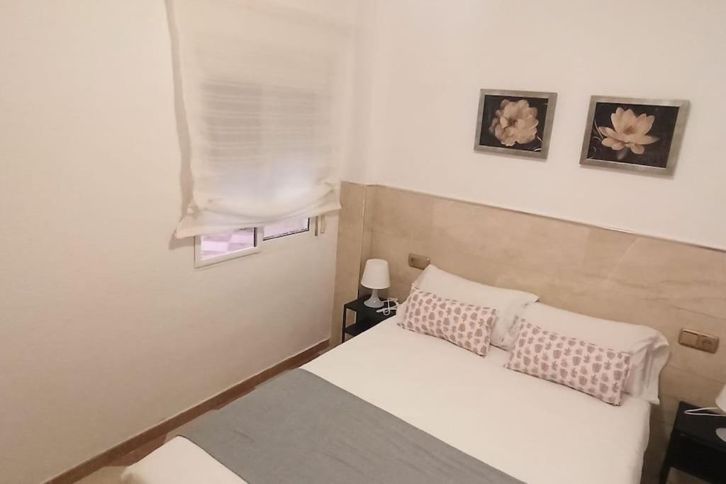 Acogedor Apartamento ¡A 10 Minutos Del Centro De Malaga! Apartment Luaran gambar