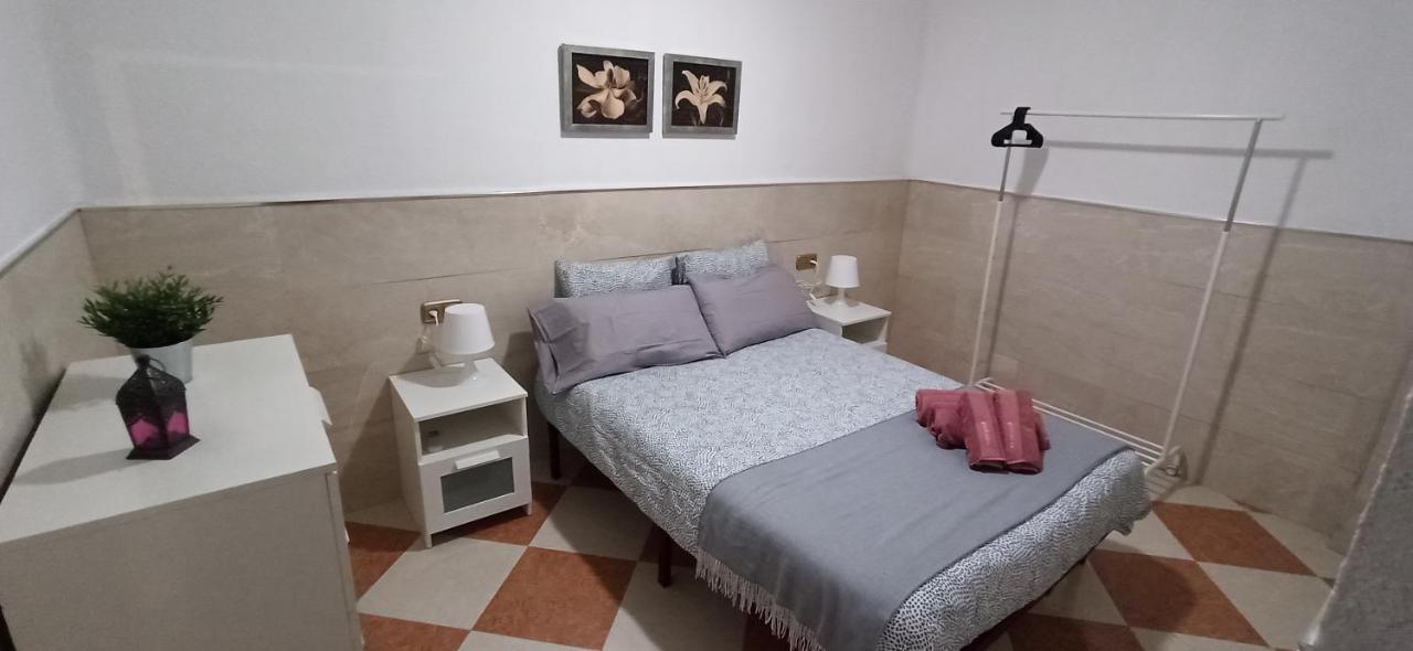 Acogedor Apartamento ¡A 10 Minutos Del Centro De Malaga! Apartment Luaran gambar