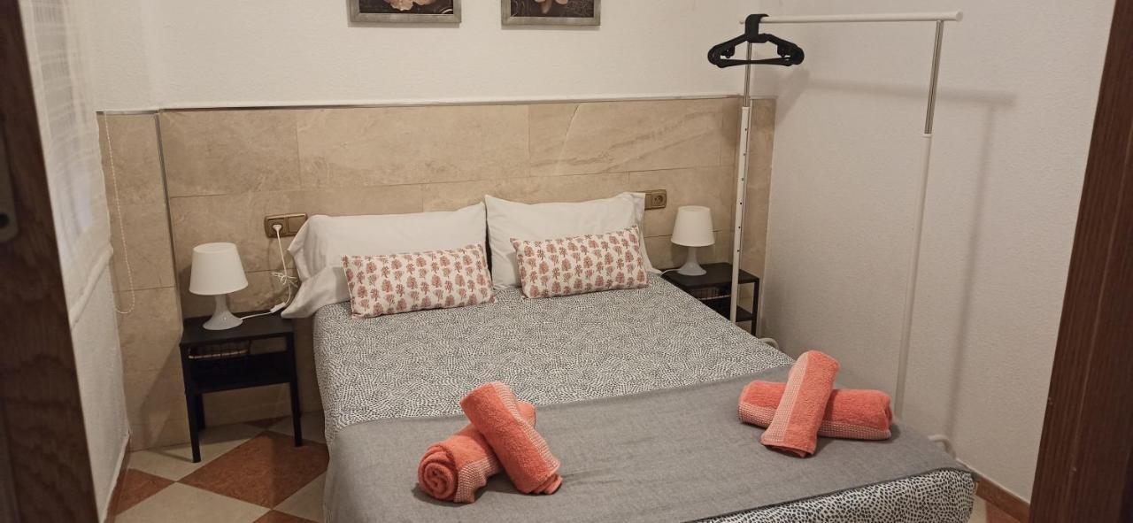 Acogedor Apartamento ¡A 10 Minutos Del Centro De Malaga! Apartment Luaran gambar